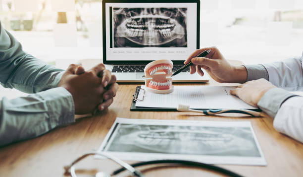 Best Tooth Infection Emergency Dentist  in South Highpoint, FL